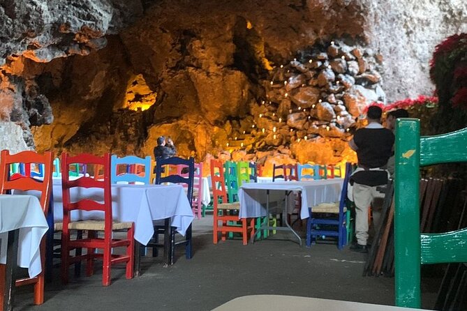 Private Balloon Flight in Teotihuacan with Breakfast in Cavern - The walk through obsidian, maguey, and silver