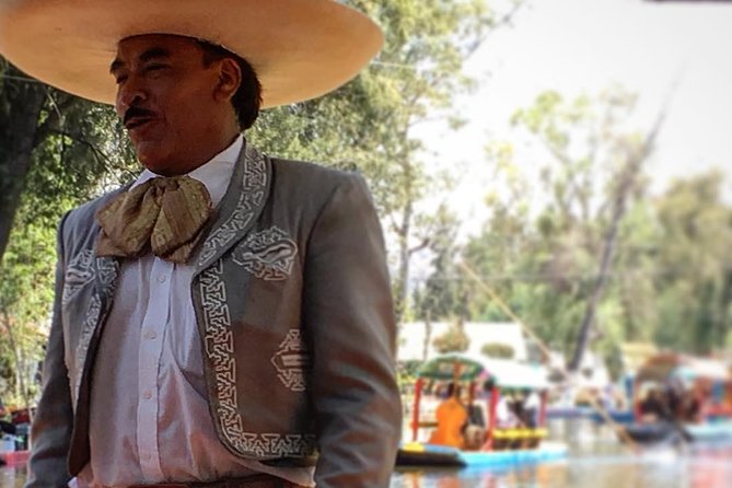 Private City Tour in Frida Kahlo, Coyoacan, and Xochimilco - Coyoacán on foot, from Plaza Centenario to the market