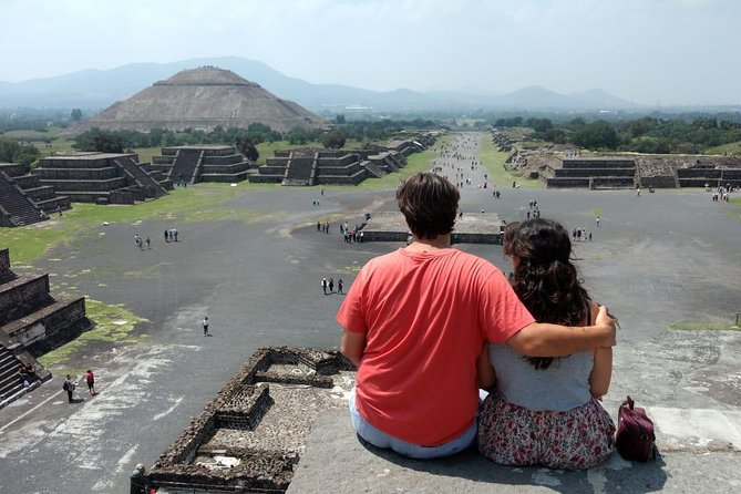 Private Combo 2 days: Teotihuacan+Basilica+Tlatelolco+Xochimilco+Frida+Coyoacan - Guadalupe, Mexico City’s spiritual center