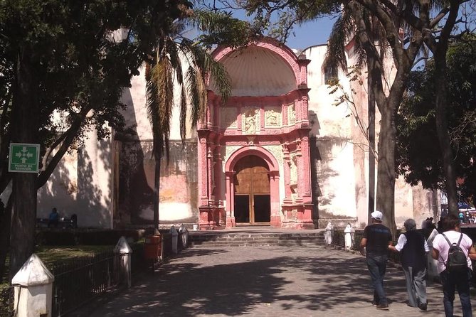 Private Day Tour of Xochicalco Archaeological Site and Cuernavaca - Lunch is flexible, but not included