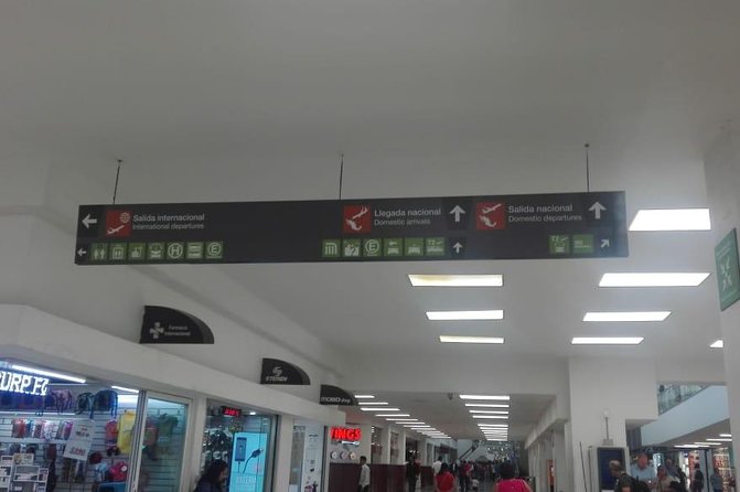 Private Departure Transfer: Hotel to Mexico City Airport - Why a private vehicle can be worth the price