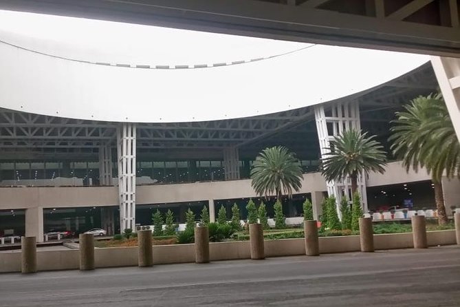 Private Departure Transfer: Hotel to Mexico City Airport - The ride itself: short on paper, important in practice