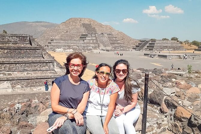 Private from Mexico City: Pyramids of Teotihuacan & Basilica of Guadalupe - Entering the Basilica of Guadalupe