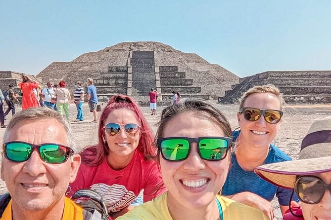 Private from Mexico City: Pyramids of Teotihuacan & Basilica of Guadalupe - Murals and artifacts beyond the pyramids