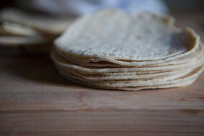 Private Home Cooking Experience in Mexico City with Alex and Ale - A Mexico City cooking lesson with a personal feel