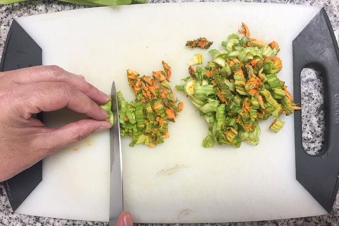 Private Mexican Cooking Class with Gastronomic Historian, Lucia - Key points to know