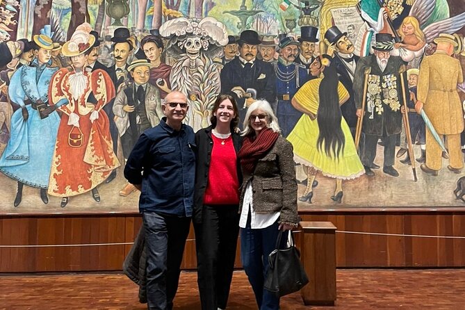 Private Mexico City Mural Art Tour - A short stop at the House of Tiles