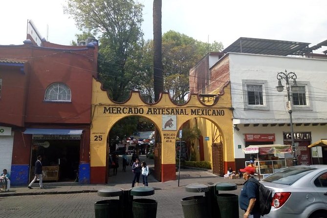 Private Tour Coyoacan & Frida Kahlo's Neighbourhood - Best Rated - What you get at the Frida Kahlo stops