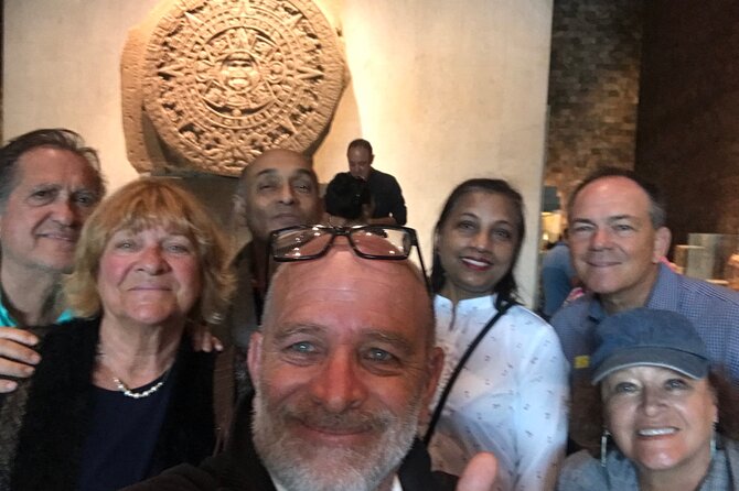 PRIVATE Tour in Chapultepec Castle and Museum of Anthropology - A 25-minute walk through Chapultepec Forest