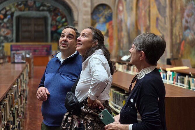 Private Tour in Mexico City with an Award Winning Author - Why Francisco changes the feel of Centro Histórico