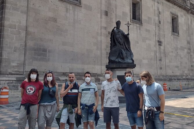 Private Tour Mexico City VIP FULL DAY - Guides, cars, and the real VIP question