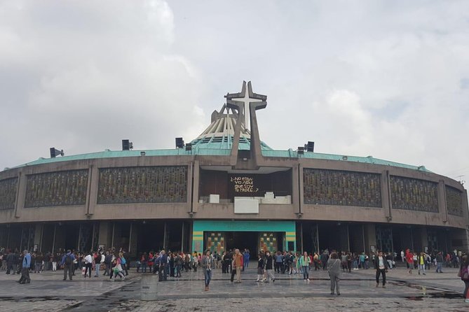 Private Tour of Pyramids of Teotihuacán and Basilica of Guadalupe - Price, admission, and overall value