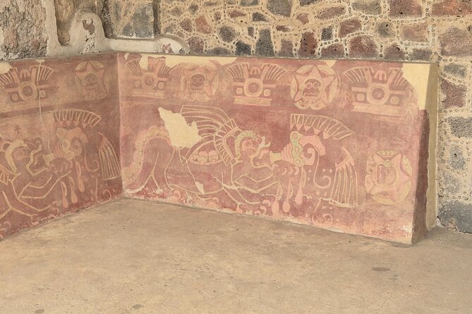 Private Tour Pyramids of Teotihuacán and Guadalupe Basilica up to 4 people - Price, entrance fees, and the real value