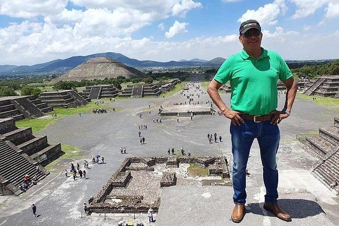 Private Tour Pyramids of Teotihuacán and Guadalupe Basilica up to 4 people - Three hours among Teotihuacán’s great avenues and pyramids