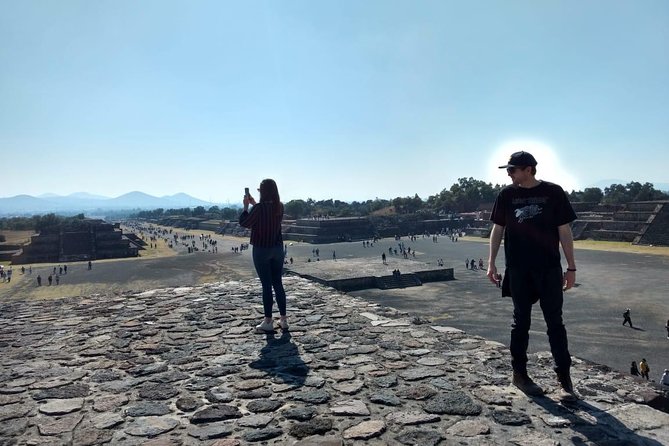 Private Tour: Pyramids of Teotihuacan and Piramides of Atlantes de Tula - Is $349.99 per person a fair price?