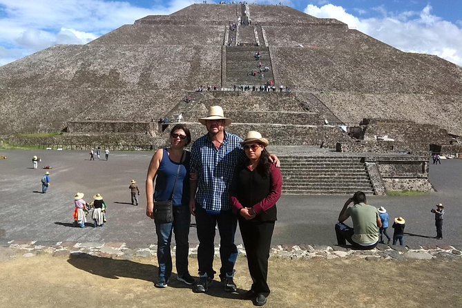 Private Tour: Teotihuacan and Guadalupe Shrine - Tlatelolco and the Plaza of Three Cultures