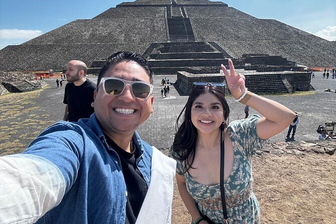 Private Tour: Teotihuacán/Basílica de Guadalupe Hotel Pick Up - What the $140 price really buys