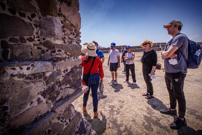 Private Tour to Teotihuacán and the Basilica of Guadalupe - Tlatelolco brings three eras together