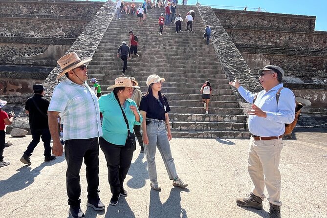 Private Tour to Teotihuacan with Architect from CDMX - Starting at the Quetzalcoatl Pyramid