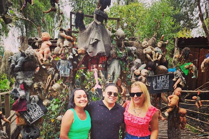 Private tour to the spooky Island of the Dolls in Xochimilco - What you see on the Island of the Dolls