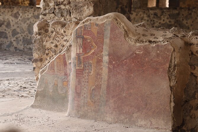 Private Tour with Archaeologist and VR Experience at Teotihuacan - Residential areas and everyday life