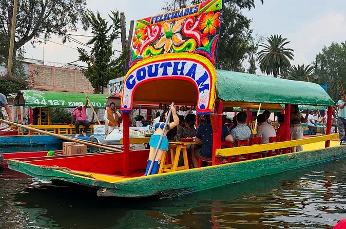 PRIVATE TOUR, Xochimilco, Coyoacan with Frida Kahlo Museum option - Choosing the Frida Kahlo Museum option