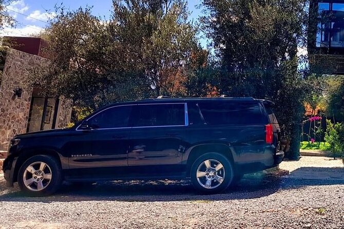 Private Transfer from the Airport to Hotels in Mexico City - The drive into Mexico City