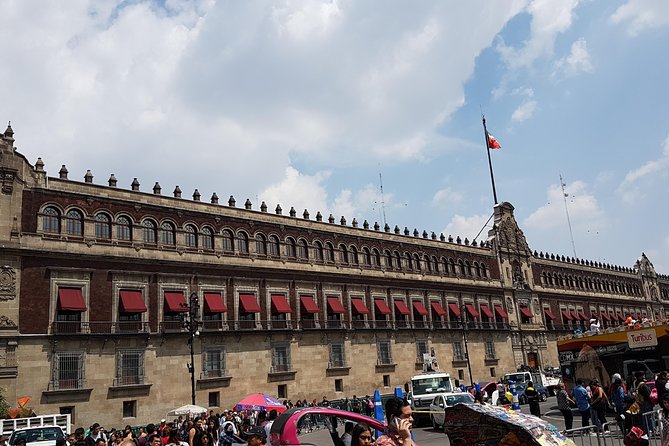 Private Walking Tour Gems of the Historic Center of Mexico City - Metropolitan Cathedral: centuries of styles in one building