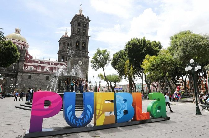 Puebla and Cholula One Day Private Tour from Mexico City - Tasting mole poblano and chiles en nogada