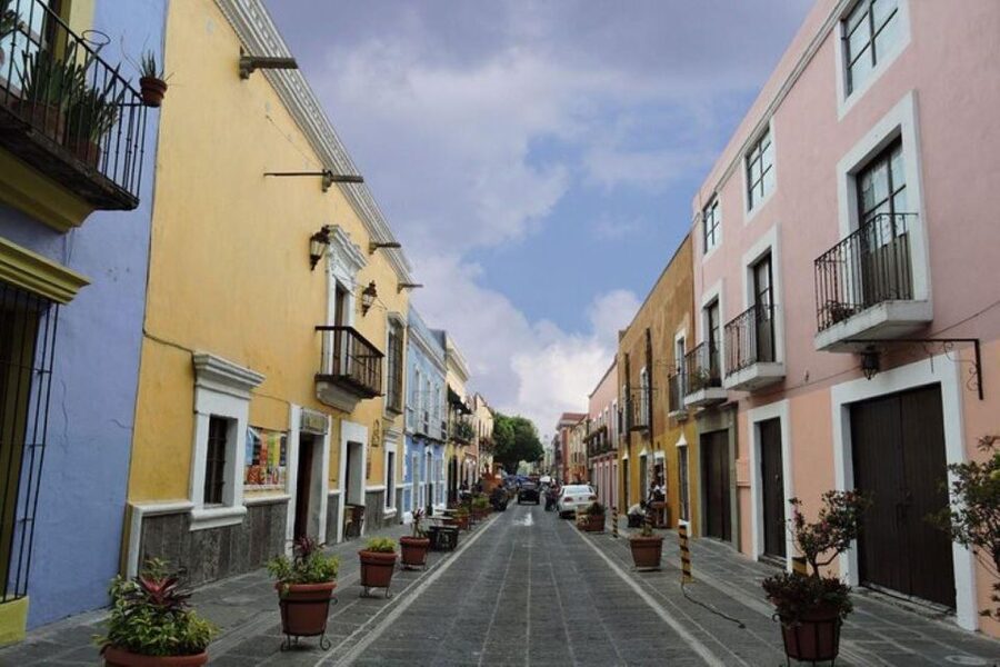 Puebla the Talavera city & Cholula the Greatest Pyramid - What the $59 price really covers