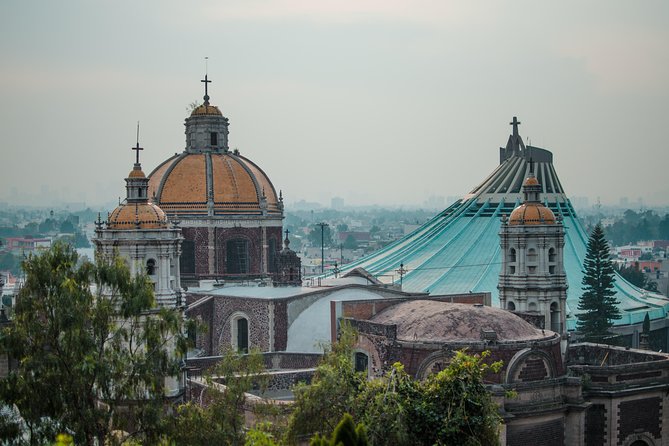 Pyramids of Teotihuacan, Guadalupe Shrine & Tlatelolco Tour - Pickup, group size, and the real length of the day