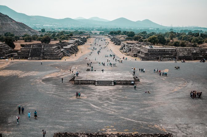 Pyramids of Teotihuacan, Guadalupe Shrine & Tlatelolco Tour - Who should book this tour?