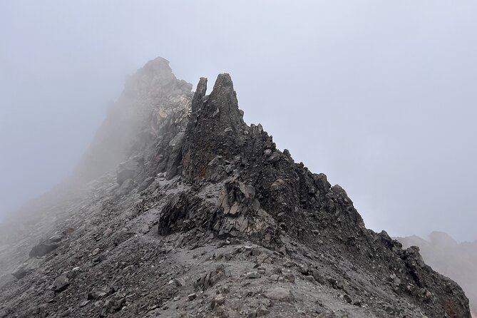 Reach the Nevado de Toluca's summit from mexico city private tour - Climbing back toward 4,400 meters