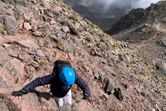 Reach the Nevado de Toluca's summit from mexico city private tour - The final push to 4,680 meters