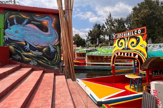 Riding Boats +Warm Mex Food+ Frida Kahlo's neighborhood (private) - Is $143.37 per person a fair price?