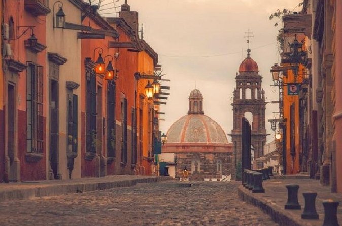 San Miguel De Allende Private Transfer From Mexico City - Comfort, drivers, and group size