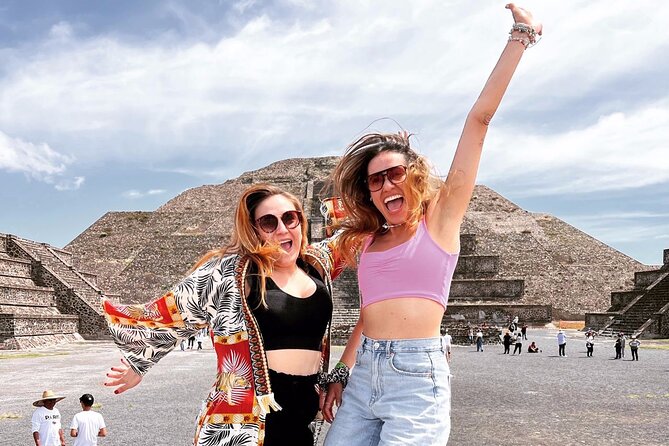 Small group: Teotihuacan, Basilica of Guadalupe and Tlatelolco - The craft workshop and a taste of Teotihuacan