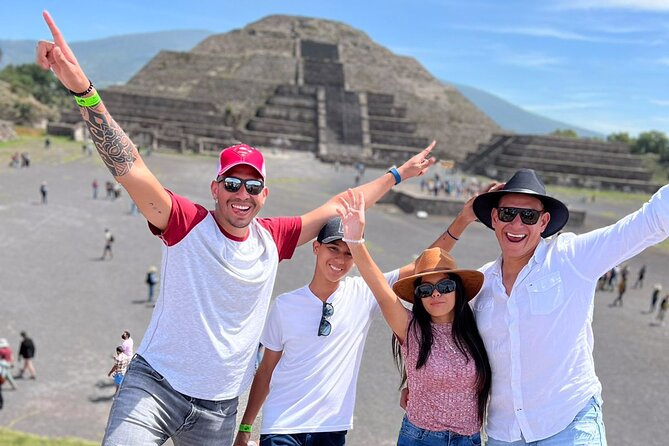 Small group: Teotihuacan, Basilica of Guadalupe and Tlatelolco - Tlatelolco: three cultures in one square
