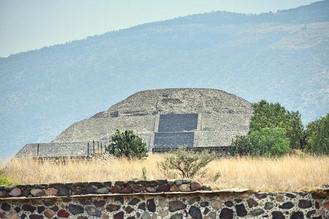 Small Group: Teotihuacan Pyramids and Shrine of Guadalupe from Mexico City - Teotihuacan, where the Avenue of the Dead sets the scale