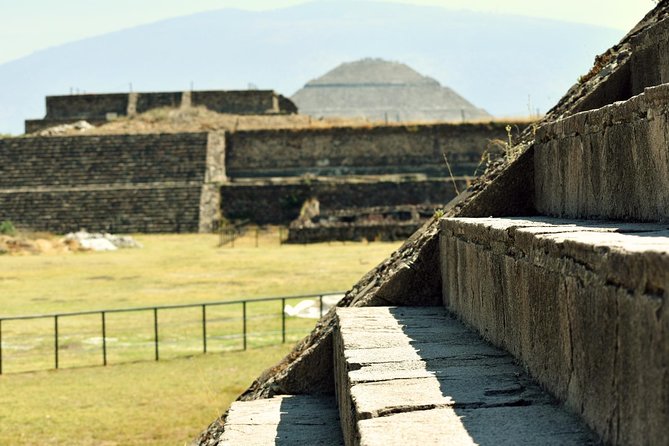 Small Group: Teotihuacan Pyramids and Shrine of Guadalupe from Mexico City - Plaza de las Tres Culturas in 20 minutes