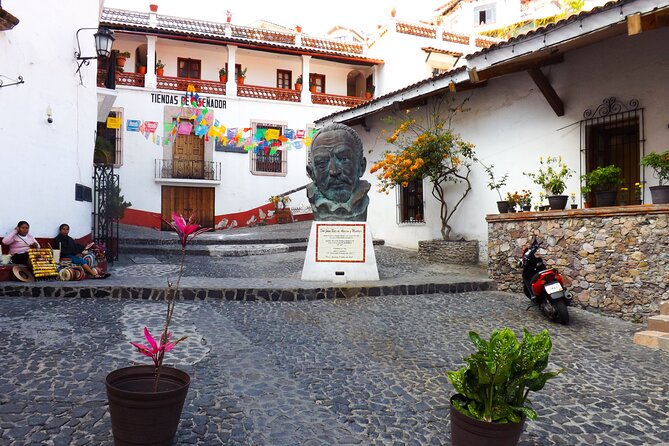 Taxco and Cuernavaca Day Trip - Santa Prisca Church: Taxco’s great centerpiece