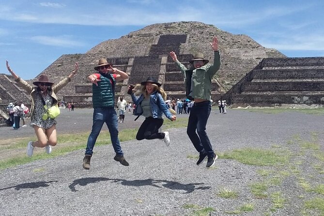Teotihuacan and Basilica of Guadalupe with mezcal, tequila & handcrafts - The Teotihuacan museum and what you will see