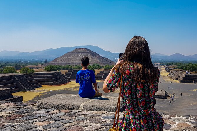 Teotihuacan Archaeological Site with Expertise Private Tour - The Guadalupe Basilica option