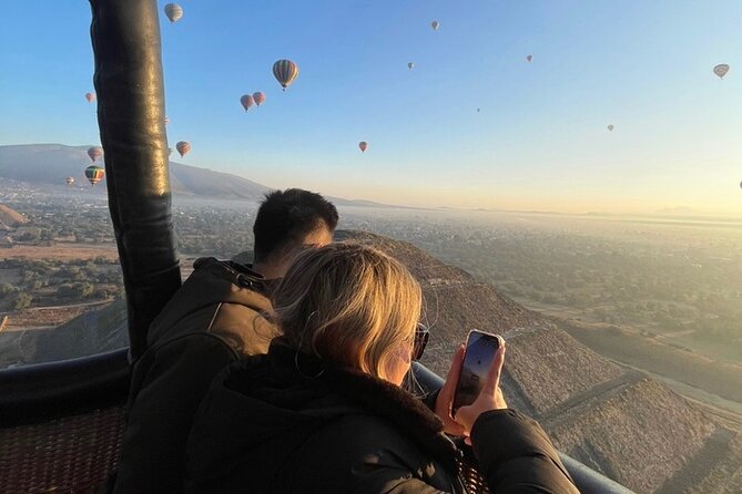 Teotihuacan balloon flight with cave breakfast and CDMX pickup - Key points to know before booking