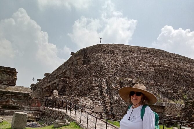 Teotihuacan + Basilica + Tlatelolco SHARED. - A very brief look at Tlatelolco and Memorial 68