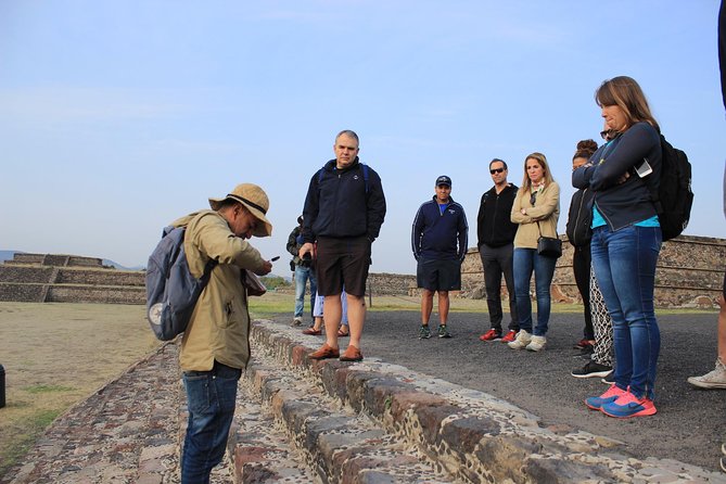Teotihuacan Early Access Guided Tour with optional Lunch - What to pack for the exposed site