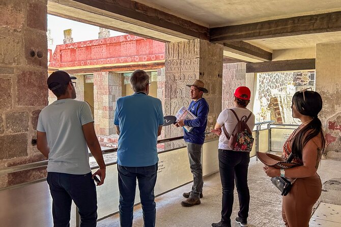 Teotihuacan, Guadalupe Shrine & Tlatelolco Day Tour with Lunch - Obsidian, tequila, and the commercial side of the day