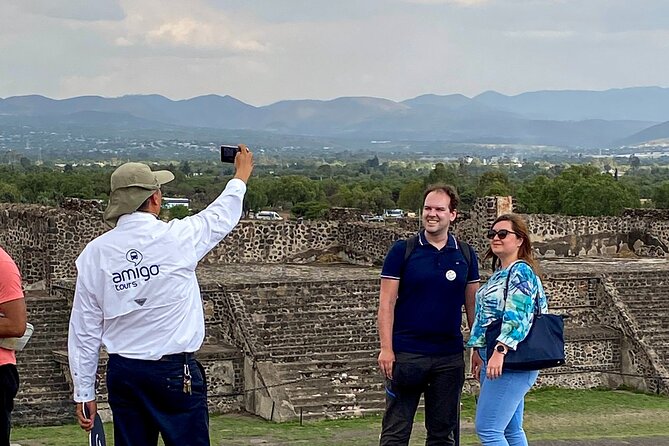 Teotihuacán Guided Tour - Heat, walking, and practical comfort