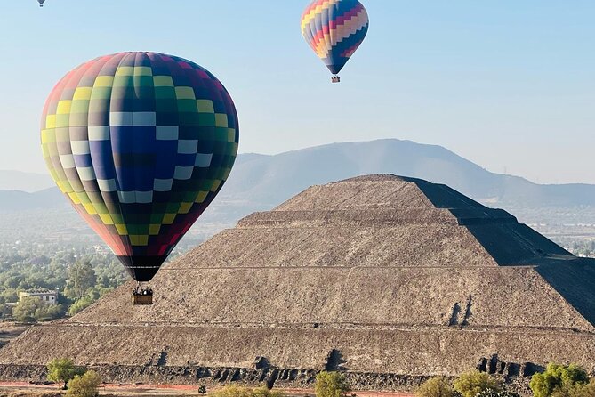 Teotihuacan Hot Air Balloon Flight - Group size, language, and practical details