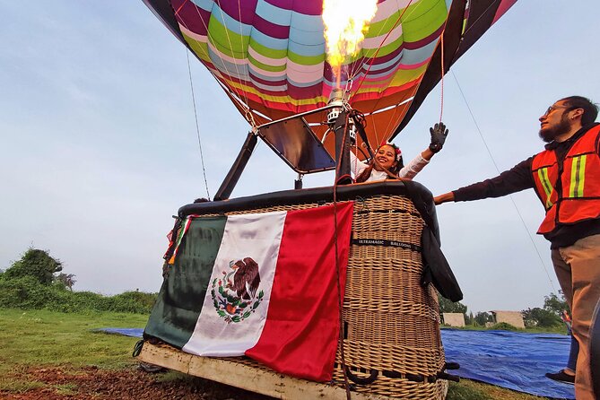 Teotihuacan Hot Air Balloon private or group tour - Shared or private: choosing the right version